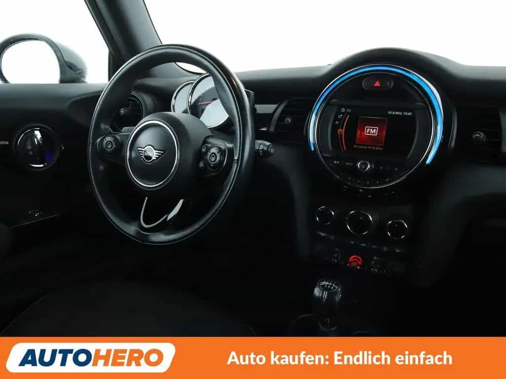 MINI ONE *NAV*TEMP*PDC*SHZ*ALU*KLIMA* 11/2018-photo-12
