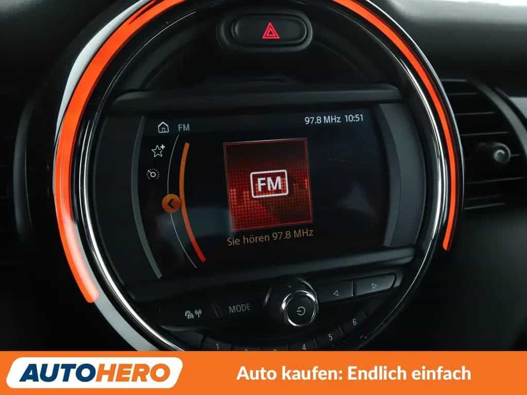 MINI ONE *NAV*TEMP*PDC*SHZ*ALU*KLIMA* 11/2018-photo-20