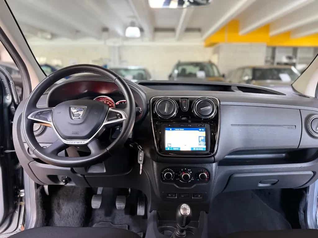 Dacia Dokker Stepway Plus/NAVI/KAMERA/AHK/SHZ/TEMP/TOP 12/2020-photo-10