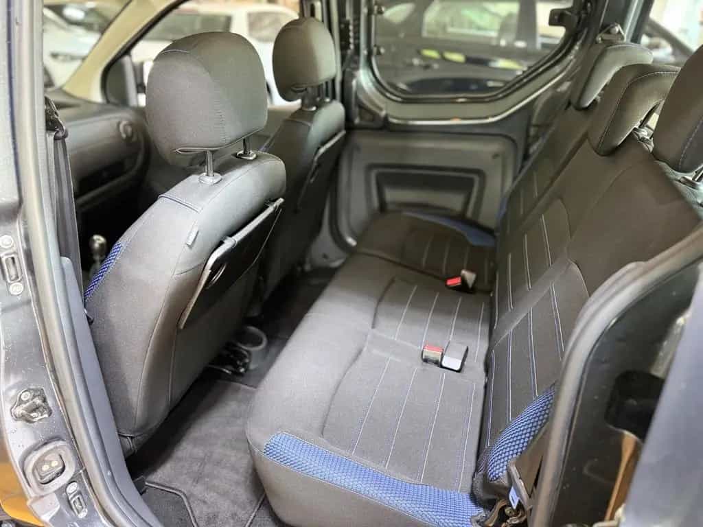 Dacia Dokker Stepway Plus/NAVI/KAMERA/AHK/SHZ/TEMP/TOP 12/2020-photo-12