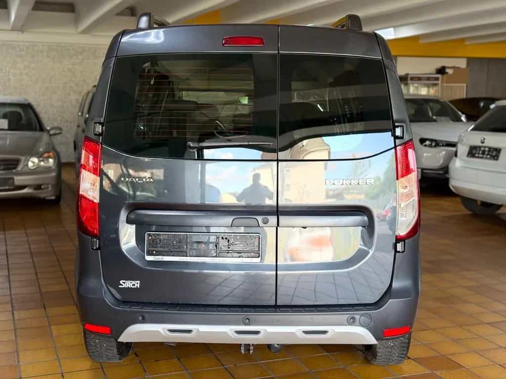Dacia Dokker Stepway Plus/NAVI/KAMERA/AHK/SHZ/TEMP/TOP 12/2020-photo-4