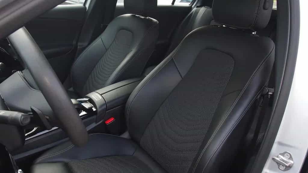 Mercedes-Benz A-Class 180 NEUES MODEL !!! 02/2020-photo-10