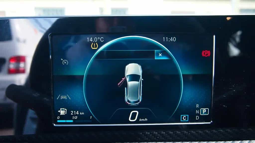 Mercedes-Benz A-Class 180 NEUES MODEL !!! 02/2020-photo-21