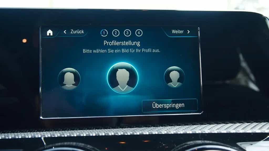 Mercedes-Benz A-Class 180 NEUES MODEL !!! 02/2020-photo-22