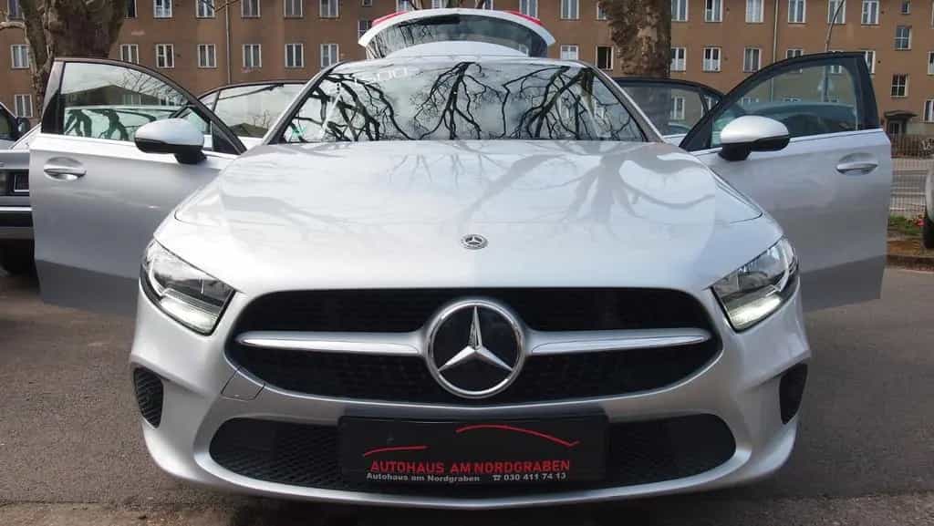 Mercedes-Benz A-Class 180 NEUES MODEL !!! 02/2020-photo-29