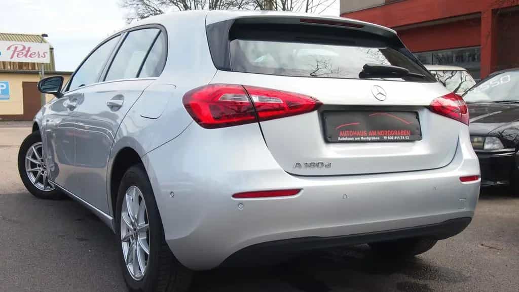 Mercedes-Benz A-Class 180 NEUES MODEL !!! 02/2020-photo-3