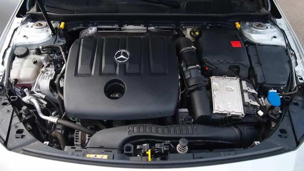 Mercedes-Benz A-Class 180 NEUES MODEL !!! 02/2020-photo-8