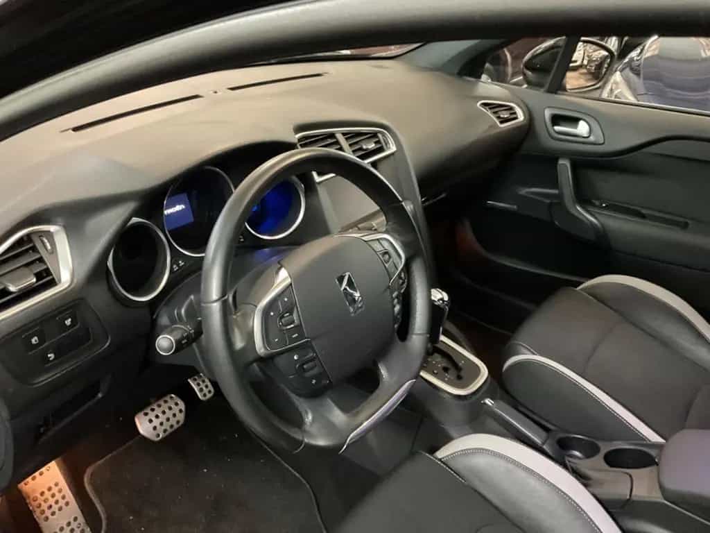 Citroën DS4 1,6i Automatik, SoChic, Navi,02-2027 10/2013-photo-30