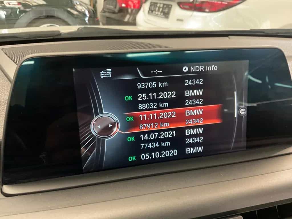 BMW 2 Series 220 i Cabrio Aut. M Sport-Paket ,Xen,Navi,Leder 10/2015-photo-17