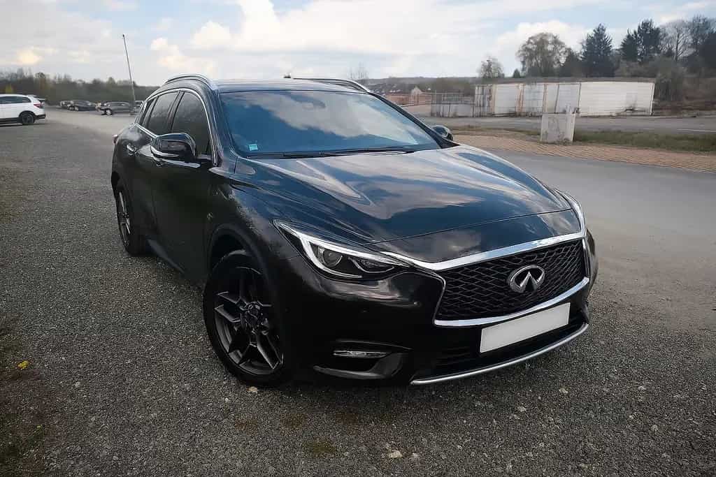 Infiniti Q30 2.0t DCT AWD Sport Sport 10/2017-photo-0