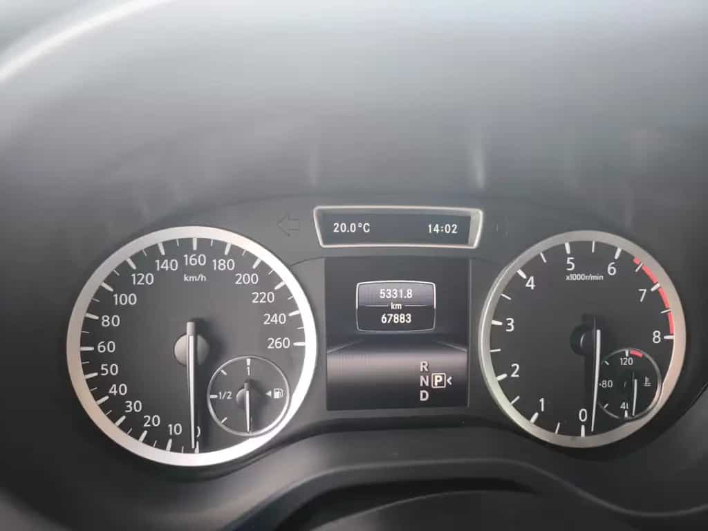 Infiniti Q30 2.0t DCT AWD Sport Sport 10/2017-photo-5