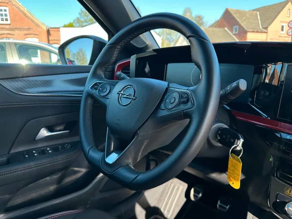 Opel Mokka GS Line Kamera/LED/Navi/Alu 02/2023-photo-19