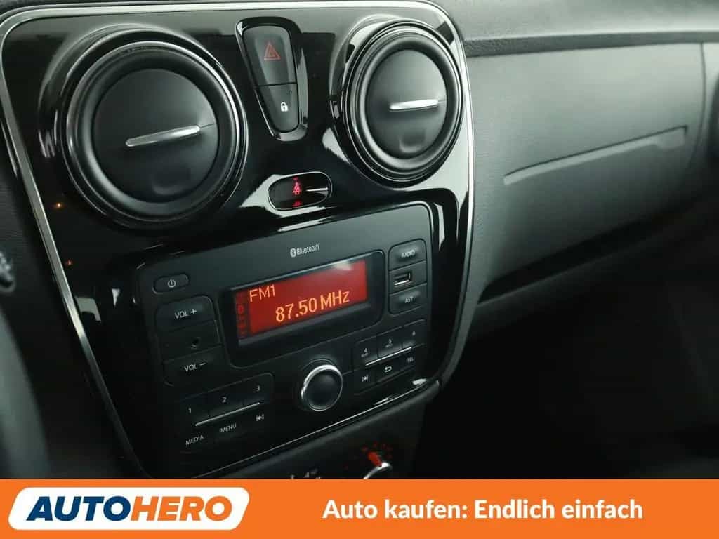 Dacia Lodgy 1.2 TCe Laureate*TEMPO*KLIMA*LIM* 05/2018-photo-19