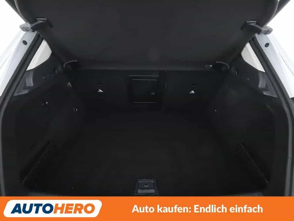 Mercedes-Benz GLA 250 4Matic Urban Aut.*NAVI*LED*ACC*PDC*SHZ* 10/2019-photo-17