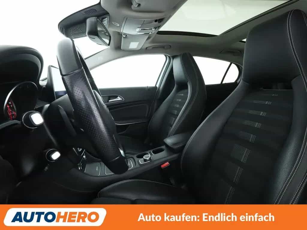 Mercedes-Benz GLA 250 4Matic Urban Aut.*NAVI*LED*ACC*PDC*SHZ* 10/2019-photo-9