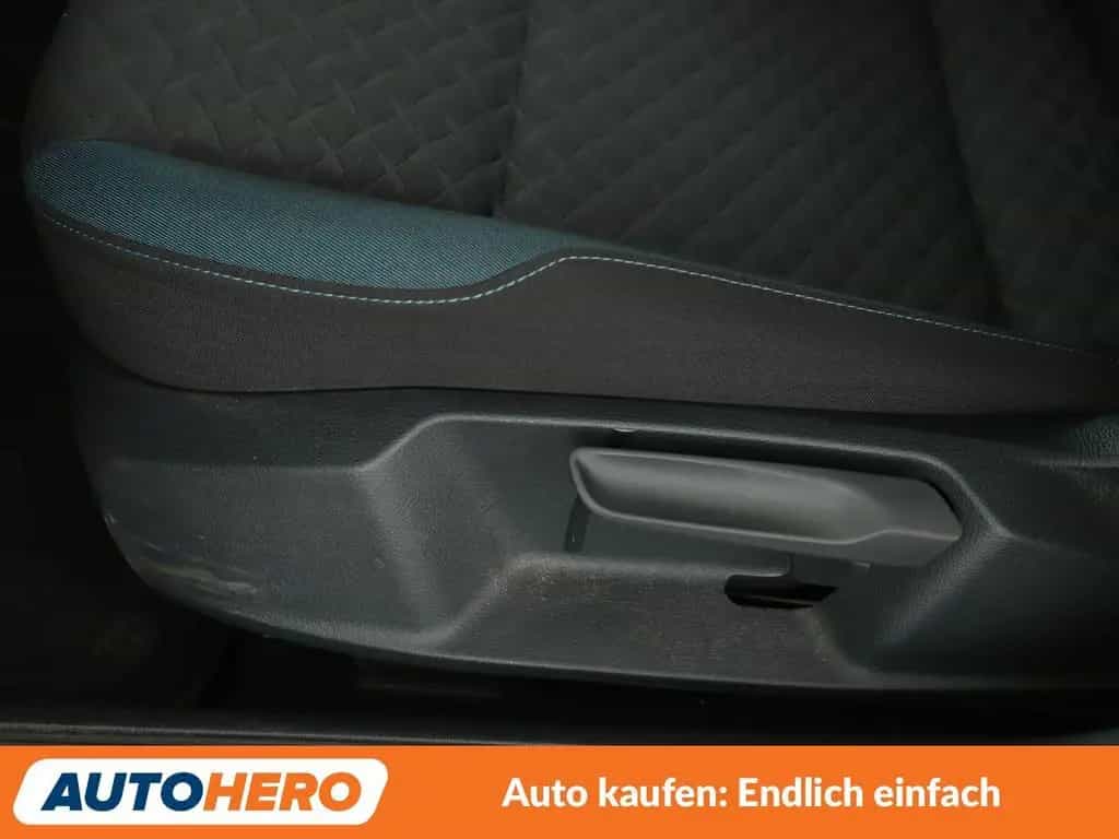 Volkswagen Golf VII 1.0 TSI IQ.DRIVE Aut.*LED*ACC*PLA*PDC* 05/2019-photo-24