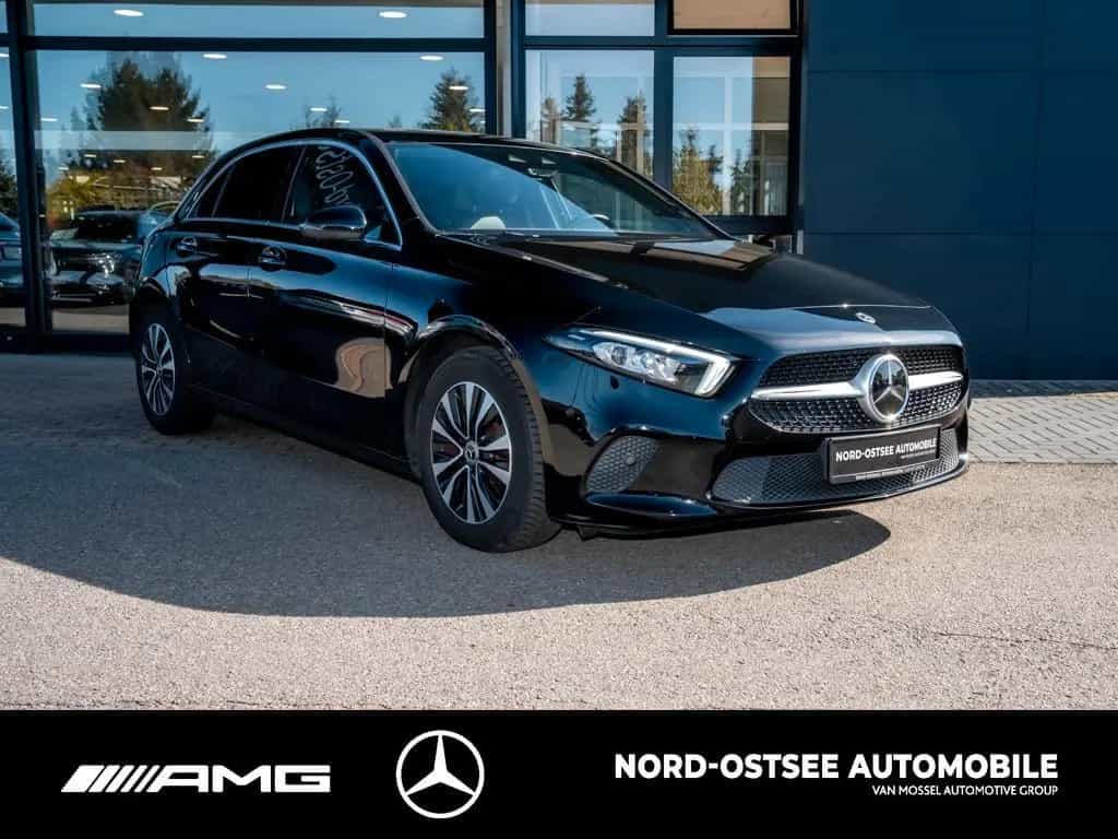 Mercedes-Benz A 200 d PROGRESSIVE NAVI+ 360° LED AHK SHZ BUR 12/2020-photo-2