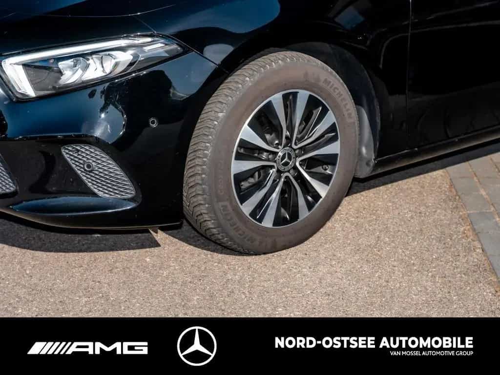Mercedes-Benz A 200 d PROGRESSIVE NAVI+ 360° LED AHK SHZ BUR 12/2020-photo-4