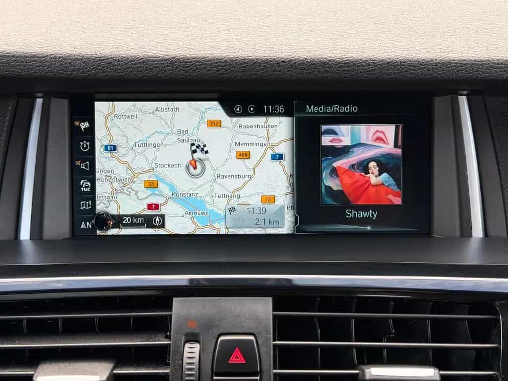 BMW X3 xDrive 20 d xLine HUD/NAV/AHK/KAMERA/SHZ/PANO 09/2017-photo-14