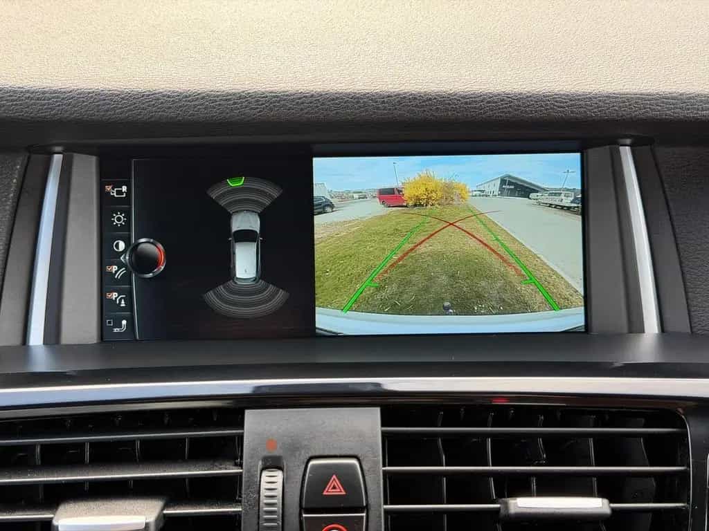 BMW X3 xDrive 20 d xLine HUD/NAV/AHK/KAMERA/SHZ/PANO 09/2017-photo-16