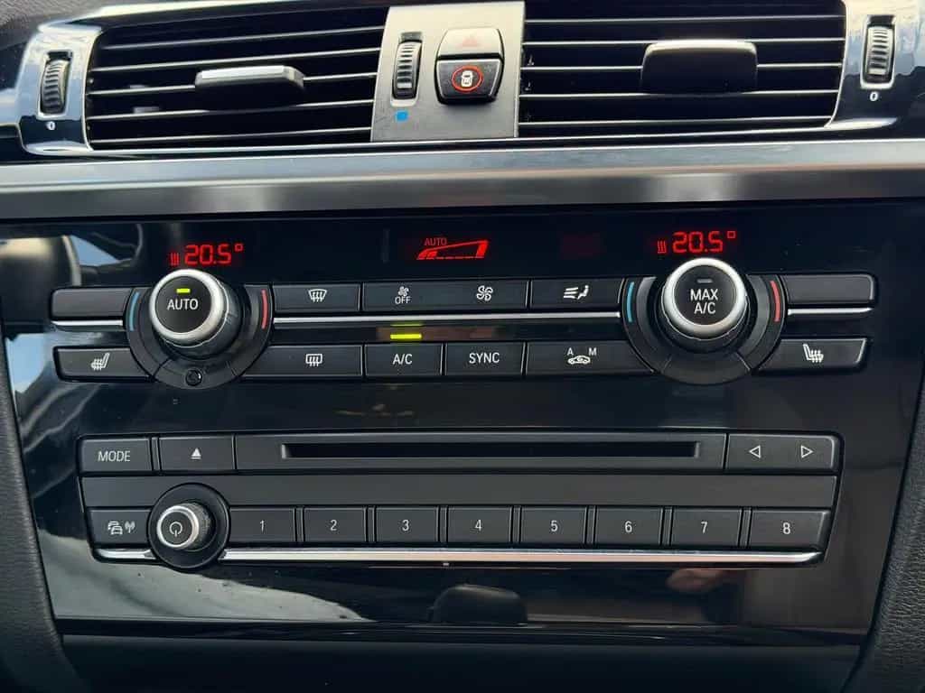 BMW X3 xDrive 20 d xLine HUD/NAV/AHK/KAMERA/SHZ/PANO 09/2017-photo-17
