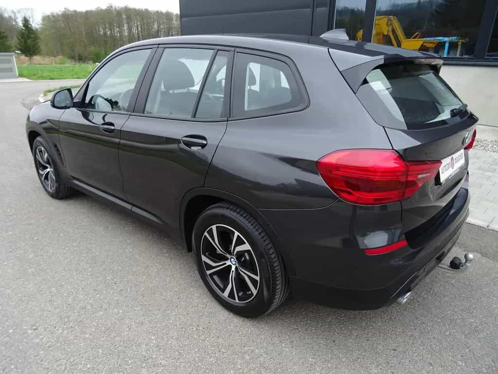 BMW X3 xDrive20d Advantage/18"/SHZ/LED/Pano/Navi/AHK 02/2020-photo-2