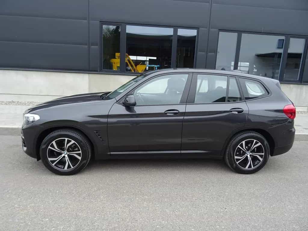 BMW X3 xDrive20d Advantage/18"/SHZ/LED/Pano/Navi/AHK 02/2020-photo-3