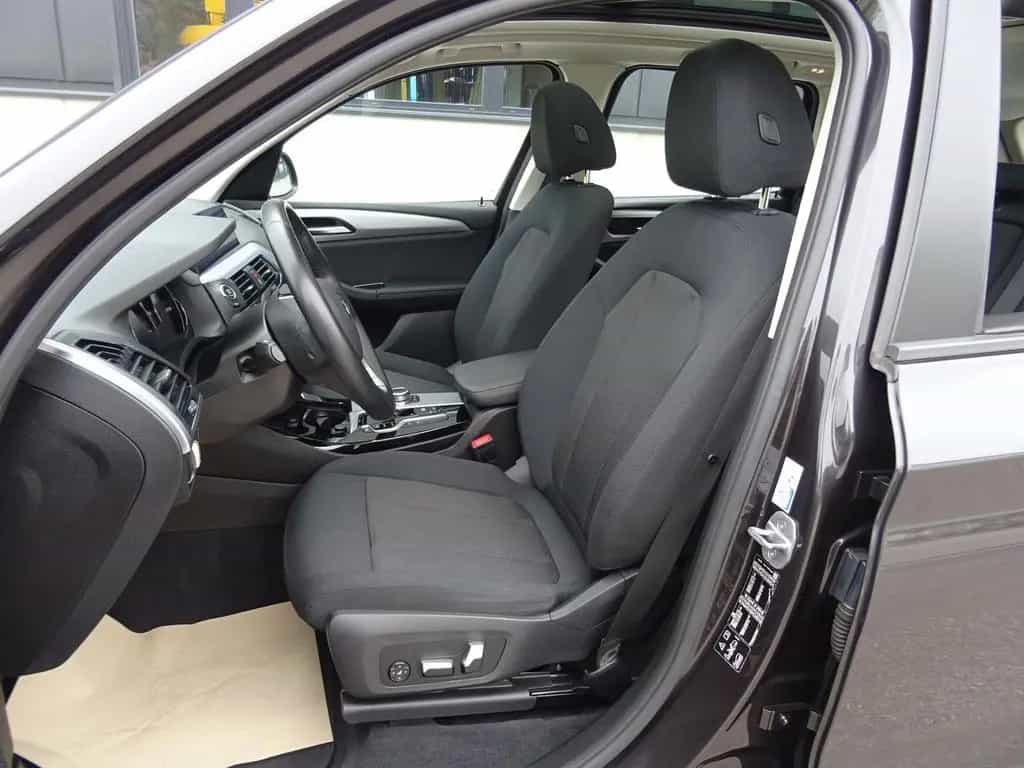 BMW X3 xDrive20d Advantage/18"/SHZ/LED/Pano/Navi/AHK 02/2020-photo-4