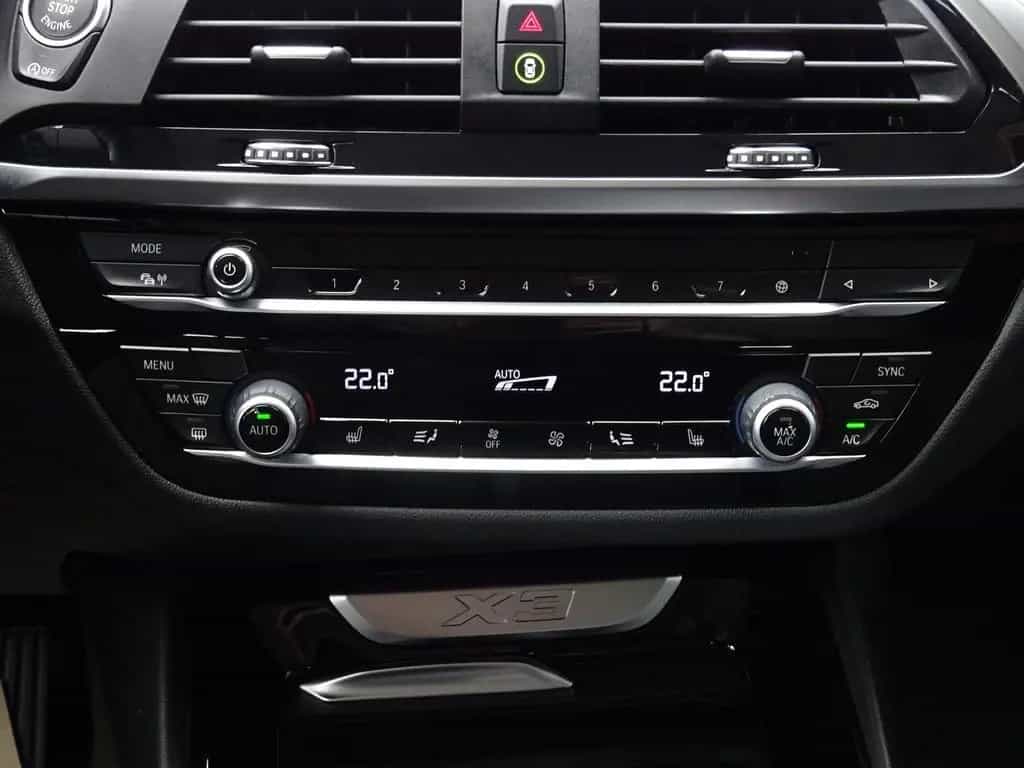 BMW X3 xDrive20d Advantage/18"/SHZ/LED/Pano/Navi/AHK 02/2020-photo-9