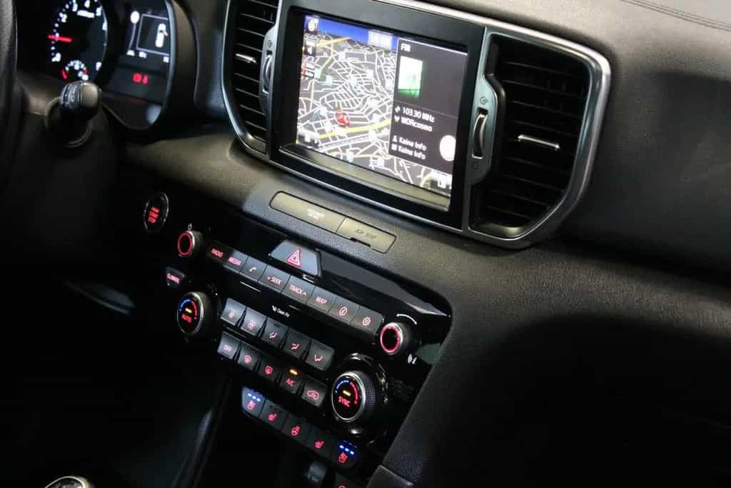 Kia Sportage GT-Line 4WD*Xenon*Pano*AHK*Kamera* 04/2016-photo-32