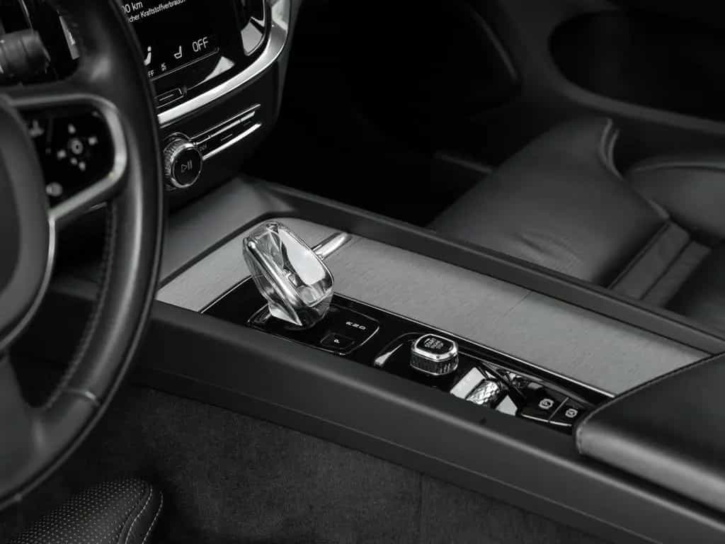 Volvo V60 B5 AWD Inscription 02/2021-photo-19