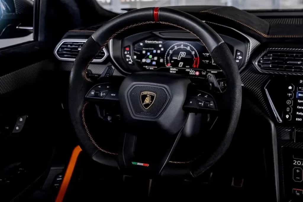 Lamborghini Urus PERFORMANTE |ADAS+|B&O|CARBON|AKRAPOVIC|PPF 05/2024-photo-32