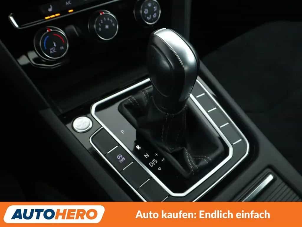Volkswagen Arteon 2.0 TSI R-Line Aut.*NAVI*LED*ACC*CAM*PDC* 01/2020-photo-25