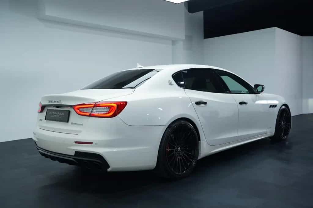 Maserati Quattroporte S Q4 MATRIX/SP-AGA/360°/H&K/CARPLAY 02/2018-photo-2