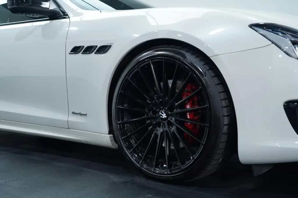 Maserati Quattroporte S Q4 MATRIX/SP-AGA/360°/H&K/CARPLAY 02/2018-photo-26