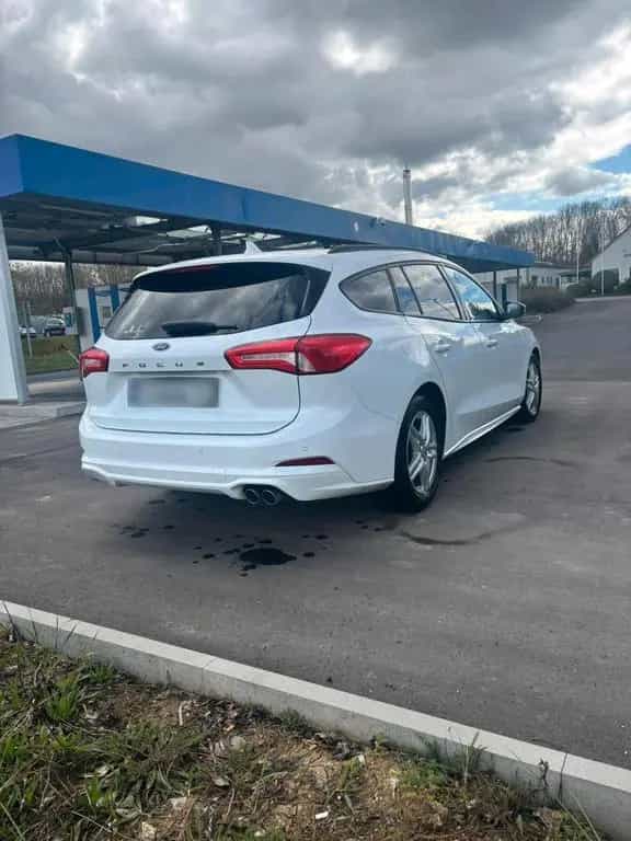 Ford Focus ST-Line-150 PS-Top gepflegt 07/2019-photo-5