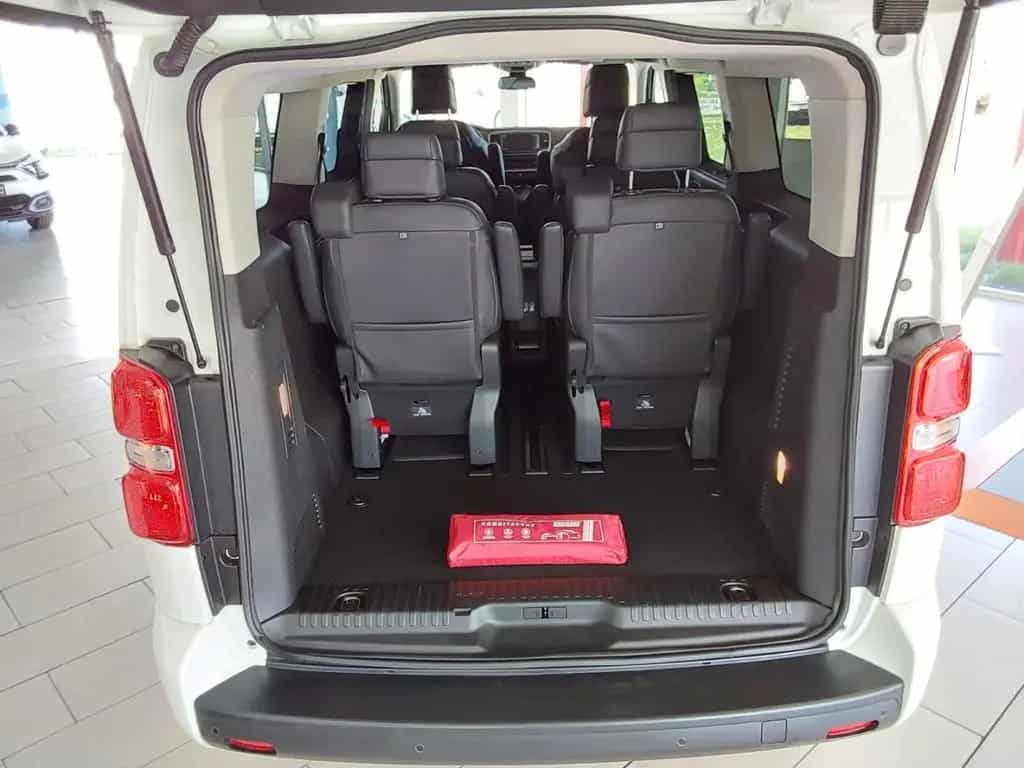 Citroën Spacetourer Business Lounge SPTR BSLOUNG XL 180A 12/2021-photo-5
