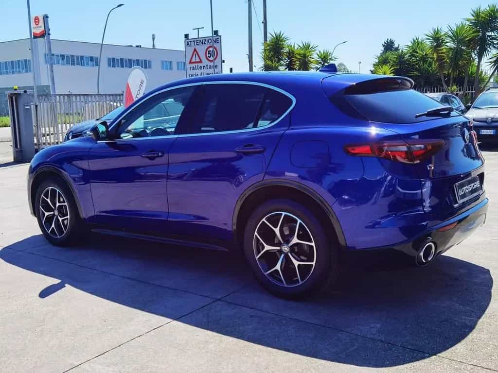 Alfa Romeo Stelvio 2.2 Td 190 CV AT8 Q4 Ti 09/2020-photo-4