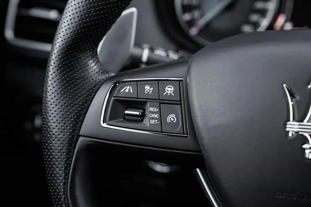 Maserati Ghibli 3.8 V8 Trofeo CarbonPack-360°-21" 07/2021-photo-15