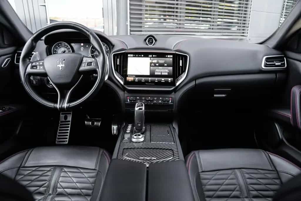 Maserati Ghibli 3.8 V8 Trofeo CarbonPack-360°-21" 07/2021-photo-16