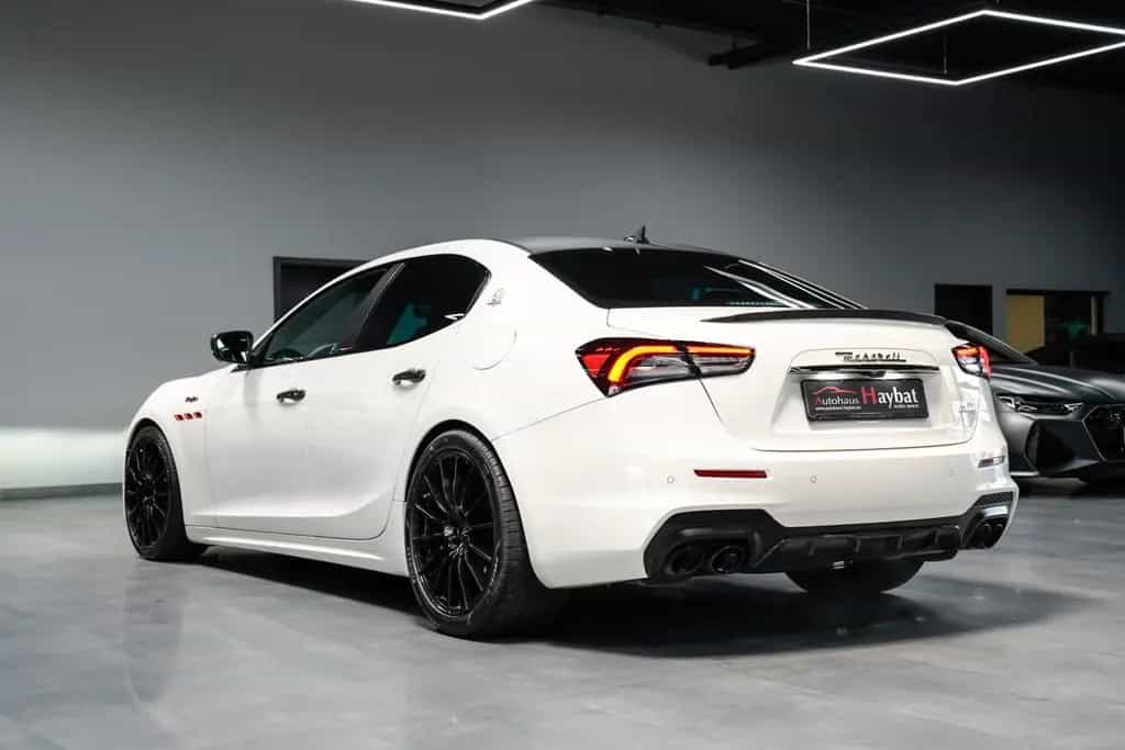 Maserati Ghibli 3.8 V8 Trofeo CarbonPack-360°-21" 07/2021-photo-6
