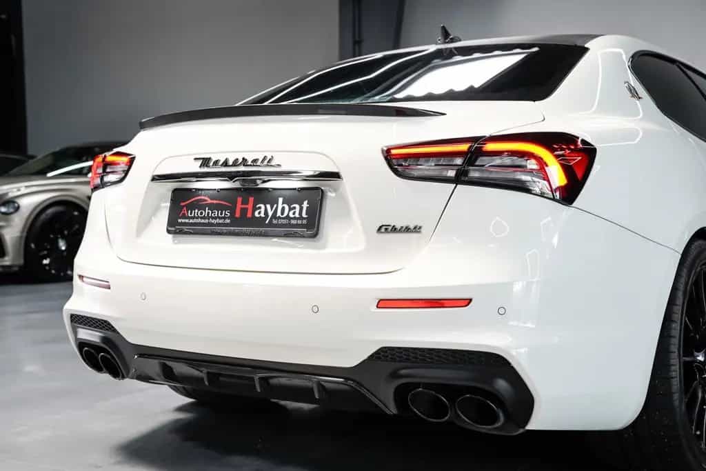 Maserati Ghibli 3.8 V8 Trofeo CarbonPack-360°-21" 07/2021-photo-9