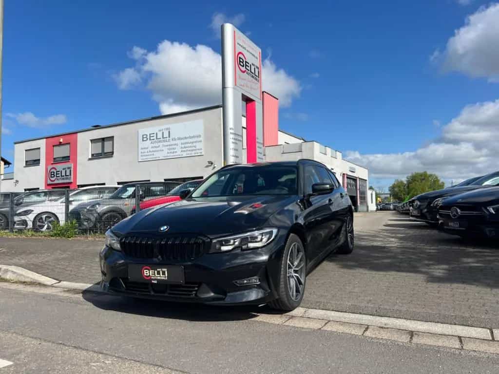 BMW 3 Series 320 Touring 320 d xDrive Advantage FINANZIERUNG 01/2021-photo-0