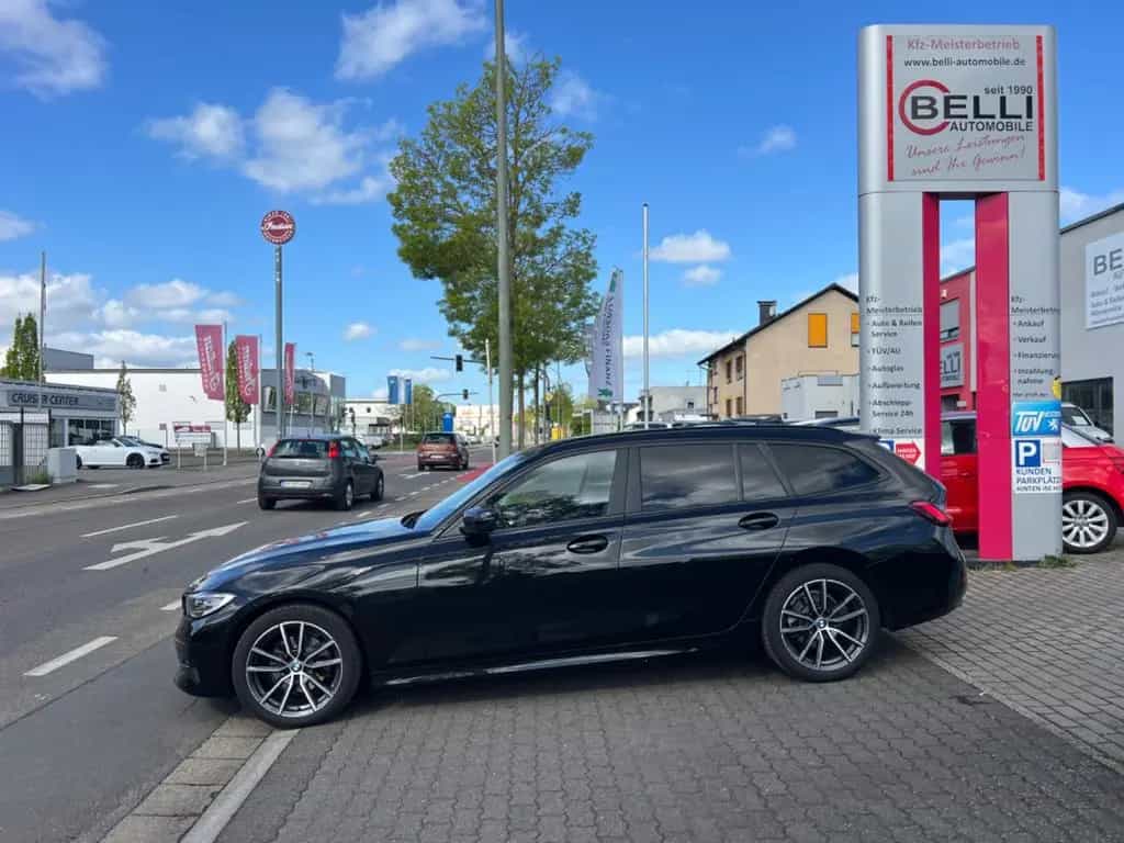 BMW 3 Series 320 Touring 320 d xDrive Advantage FINANZIERUNG 01/2021-photo-7
