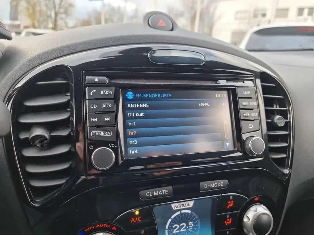 Nissan Juke N-Connecta 1.2 DIG-T WR Navi Kamera DAB 08/2016-photo-14