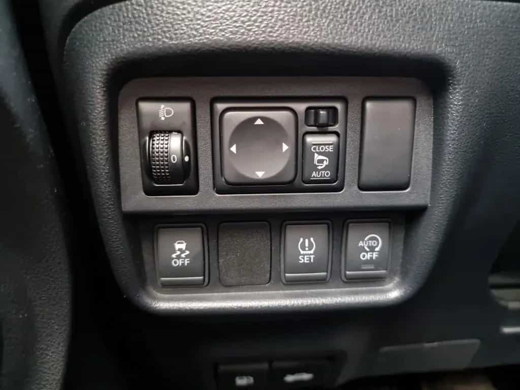 Nissan Juke N-Connecta 1.2 DIG-T WR Navi Kamera DAB 08/2016-photo-19