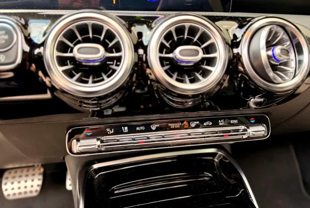 Mercedes-Benz CLA-Class 45 AMG Shooting brake/AMGPERFOMANCE/ABGAS* 03/2020-photo-16