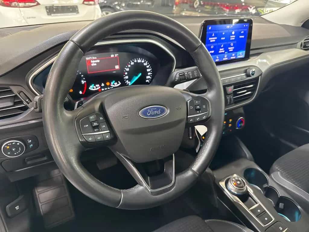 Ford Focus Tur C & C Aut.Navi LED AHK Winter PDC 01/2020-photo-12