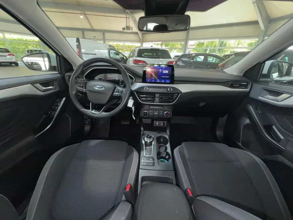 Ford Focus Tur C & C Aut.Navi LED AHK Winter PDC 01/2020-photo-2