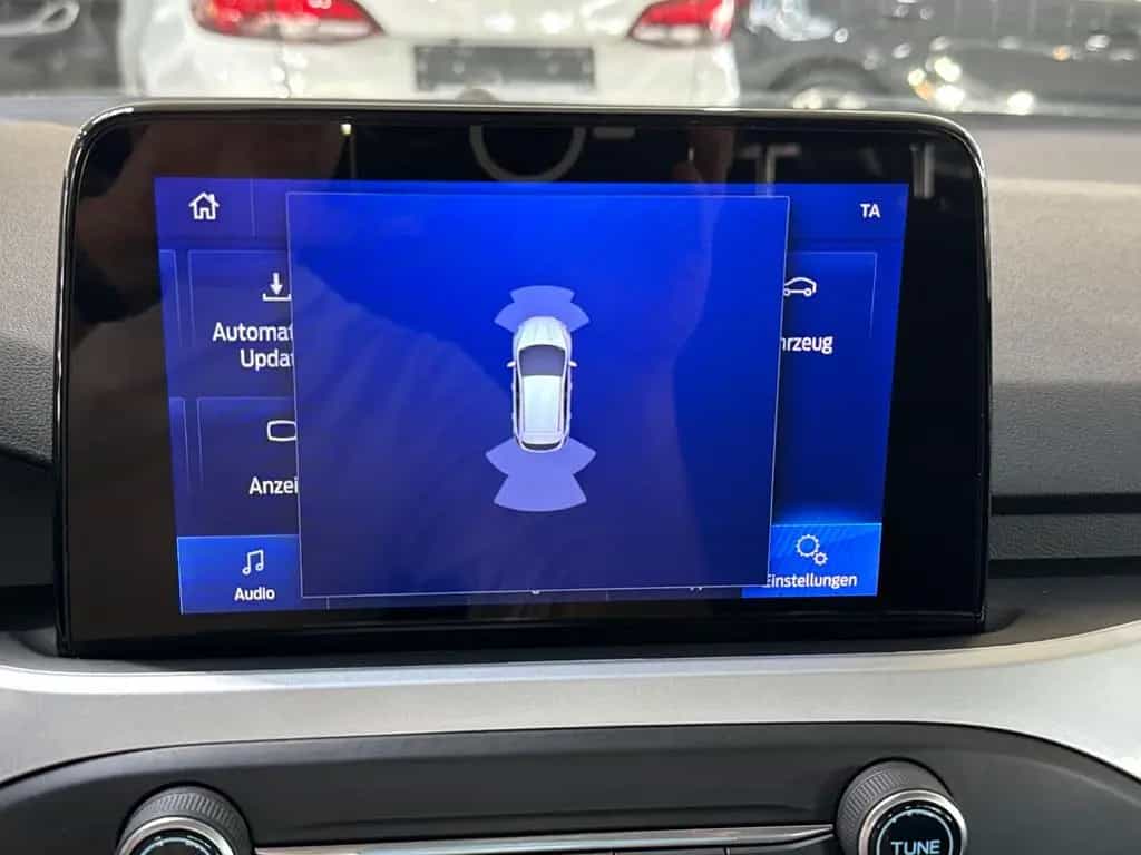 Ford Focus Tur C & C Aut.Navi LED AHK Winter PDC 01/2020-photo-9